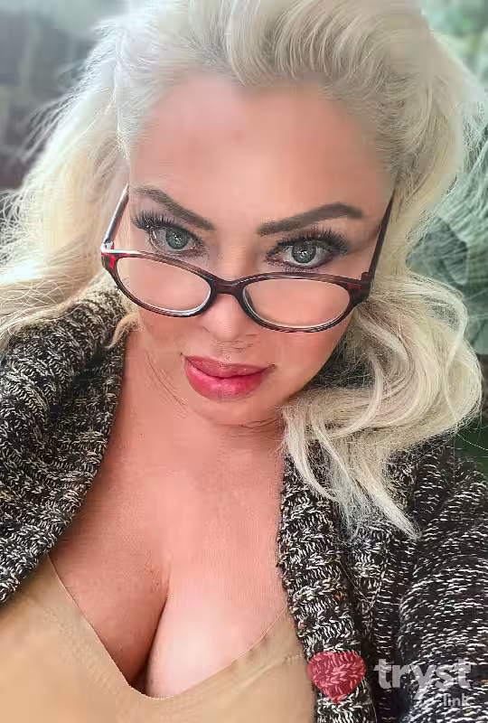 Massage/S&M Angel / Kelley / Davida Kelley in Virginia Beach, VA