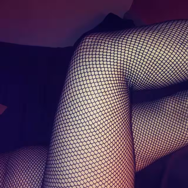 Escort Madison in Vista, CA