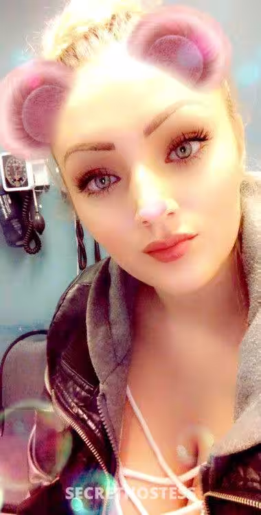 Escort Courtney Caliente in Walnut Creek, CA