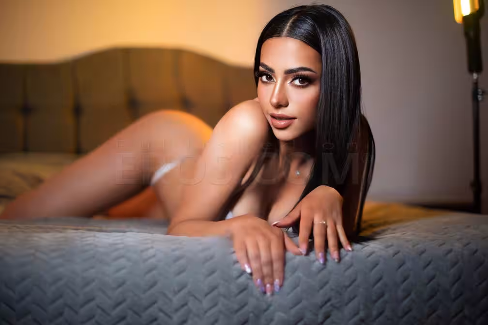 Escort/Massage Camila / Kamila in Waltham, MA