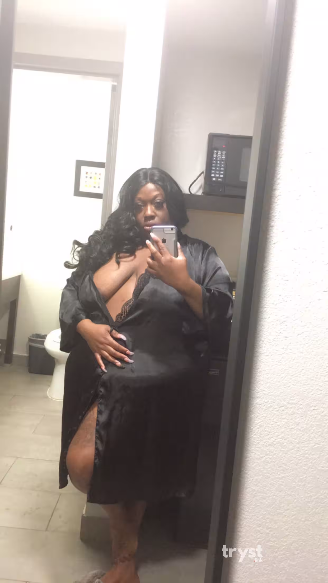 Escort Pretty Brown in Waltham, MA