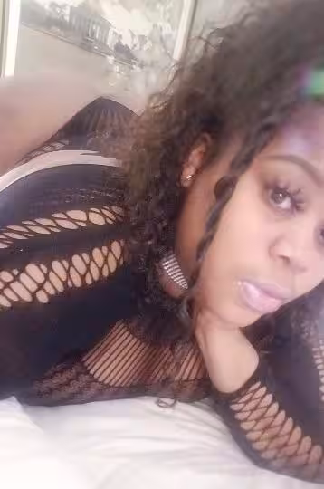 Escort Elle in Washington, D.C., DC