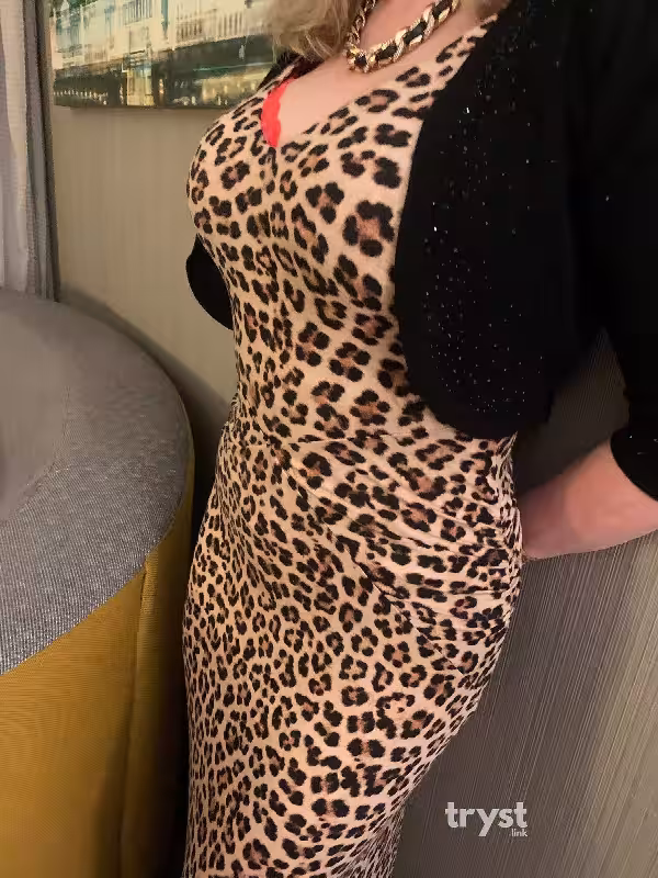 Escort/Massage Gina in Washington, D.C., DC