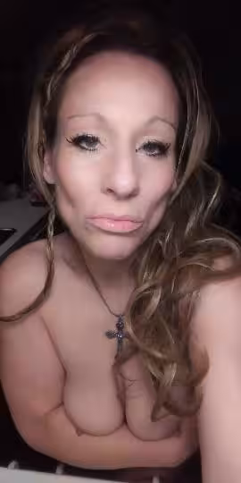 Escort Chainey in Waukegan, IL