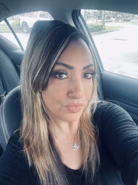 Escort Dee in West Palm Beach, FL