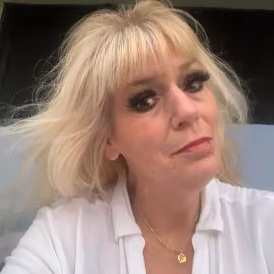 Escort Saphire in West Palm Beach, FL