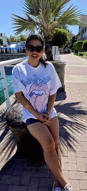 Massage Pam in West Palm Beach, FL