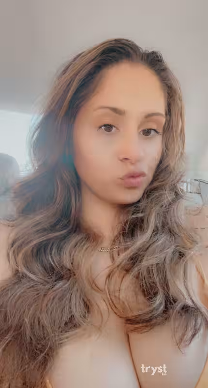 Escort Nette in Woburn, MA