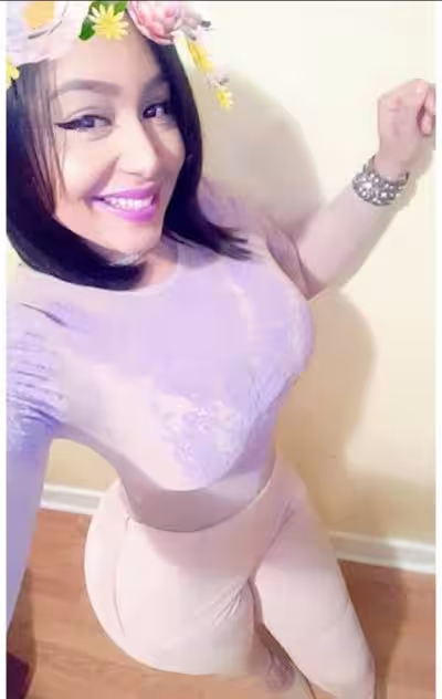 Escort Selena in Woodbridge, VA