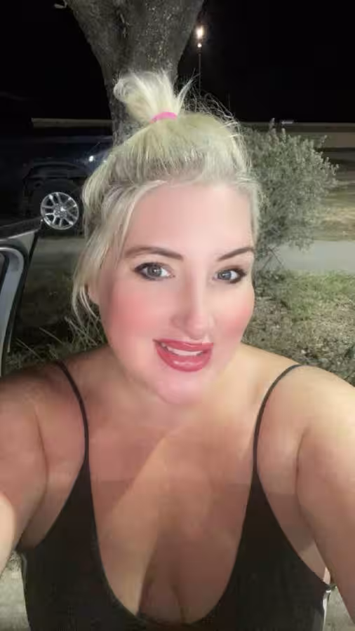 Escort/Massage Claudia in Worcester, MA